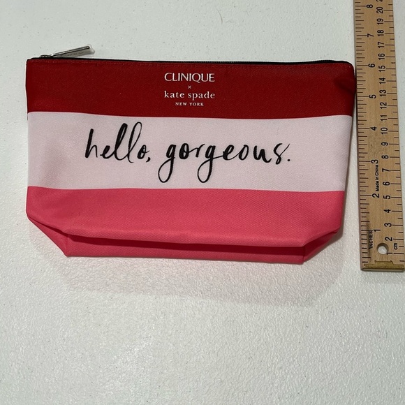 Clinique x Kate Spade Makeup Bag
"Hello Gorgeous" Red White Pink - Picture 5 of 6